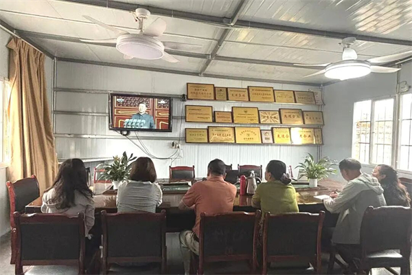 1756948214237557.jpg 12.jpg